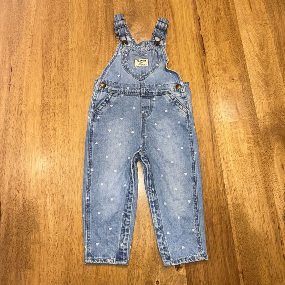 OshKosh B'Gosh Toddler Girl’s Denim‎ Overalls with Hearts Size 18 months Snaps